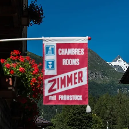 Gæstehus Alpenrose - Feriendomizile Pichler 3*