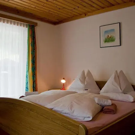Landhaus Alpenrose - Feriendomizile Pichler